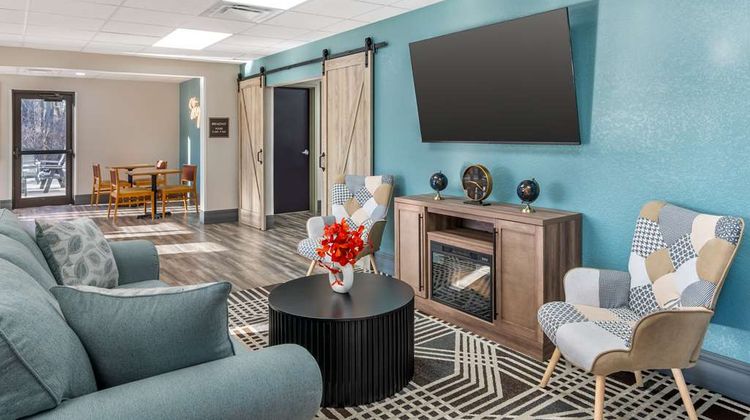 Best Western Classic Inn Lobby