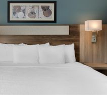 Best Western Plus Anderson Room