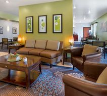 Best Western Plus Covered Bridge Inn Lobby