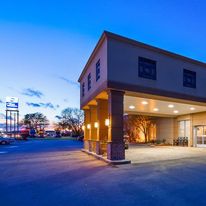Best Western Crossroads of the Bluffs