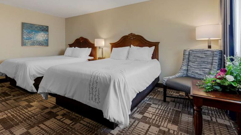 <b>Best Western Plus Dubuque Hotel & Confer Room</b>. Images powered by <a href="https://iceportal.shijigroup.com/" title="IcePortal" target="_blank">IcePortal</a>.