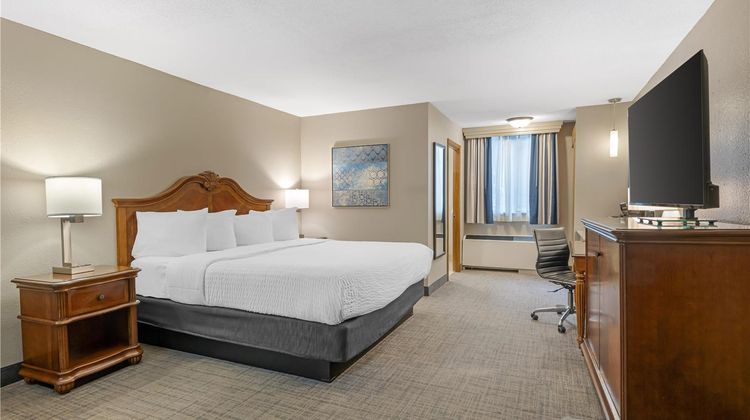 Best Western Plus Dubuque Hotel & Confer Room
