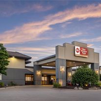 Best Western Plus Dubuque Hotel & Confer