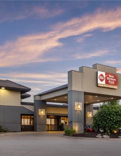 Best Western Plus Dubuque Hotel & Confer