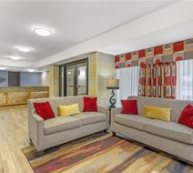 Best Western Holiday Lodge Lobby