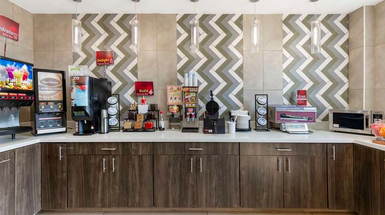 Best Western Plus Des Moines West Inn Restaurant