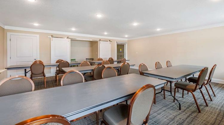 Best Western Plus University Park Suites Meeting