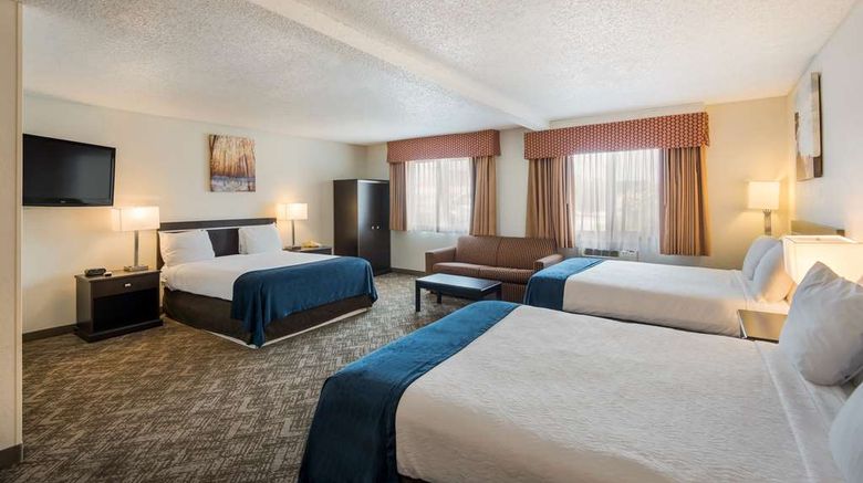 <b>Best Western Mt. Pleasant Inn Room</b>. Images powered by <a href="https://iceportal.shijigroup.com/" title="IcePortal" target="_blank">IcePortal</a>.