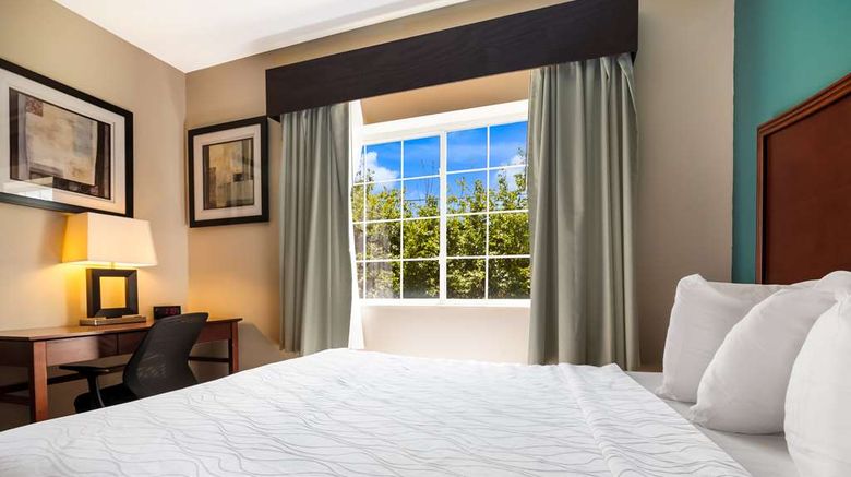 <b>SureStay Plus Hotel by BW Topeka NW Room</b>. Images powered by <a href="https://iceportal.shijigroup.com/" title="IcePortal" target="_blank">IcePortal</a>.