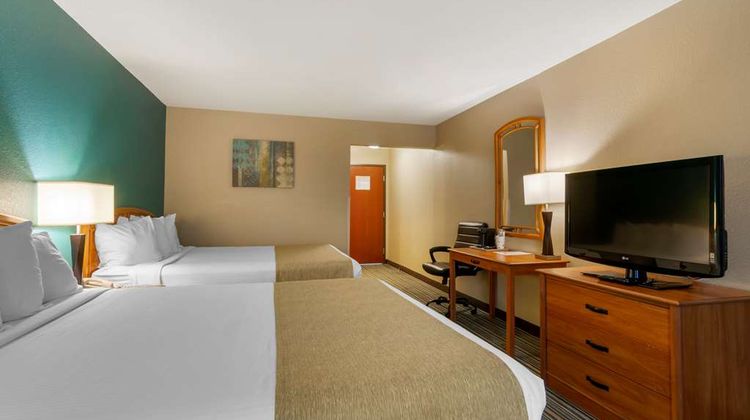 Best Western Governors Inn & Suites Room
