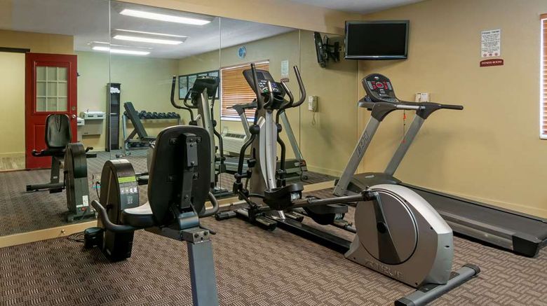 <b>Best Western Governors Inn & Suites Health</b>. Images powered by <a href="https://iceportal.shijigroup.com/" title="IcePortal" target="_blank">IcePortal</a>.