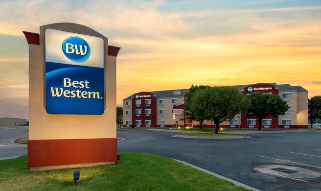 Best Western Governors Inn & Suites Exterior