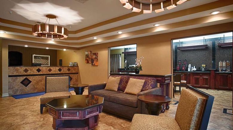 <b>Best Western Manhattan Inn Lobby</b>. Images powered by <a href="https://iceportal.shijigroup.com/" title="IcePortal" target="_blank">IcePortal</a>.