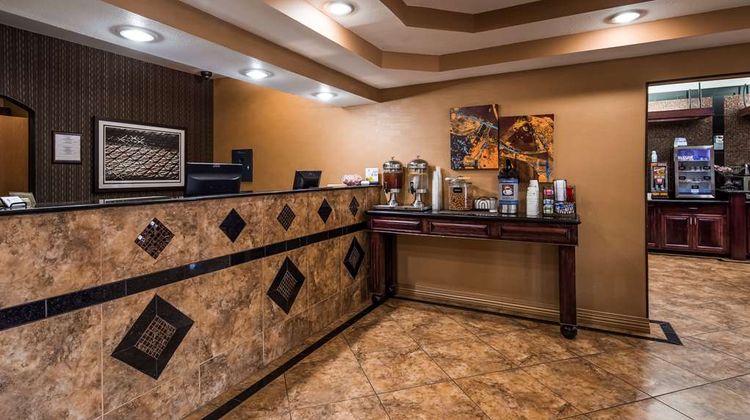 Best Western Manhattan Inn Lobby
