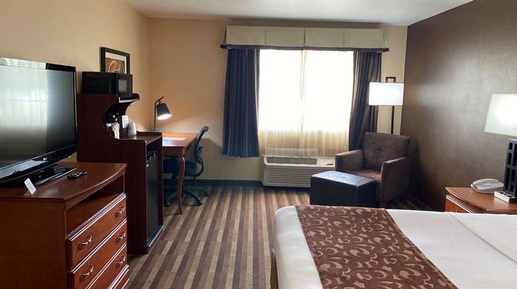 Best Western Manhattan Inn Room