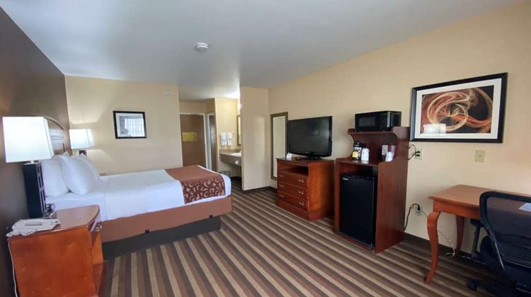 Best Western Manhattan Inn Room