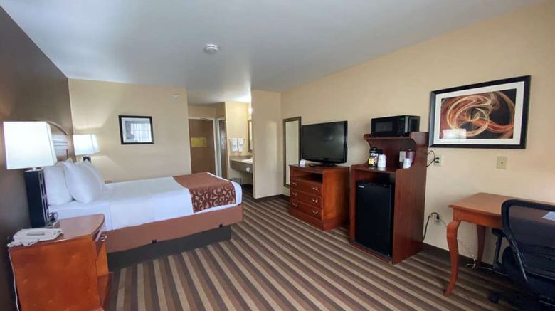 <b>Best Western Manhattan Inn Room</b>. Images powered by <a href="https://iceportal.shijigroup.com/" title="IcePortal" target="_blank">IcePortal</a>.