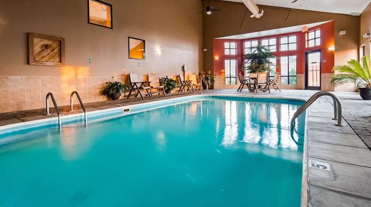 Best Western Plus Country Inn & Suites Pool