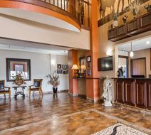 Best Western Plus Country Inn & Suites Lobby