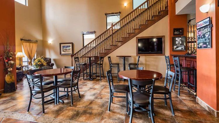 Best Western Plus Country Inn & Suites Lobby