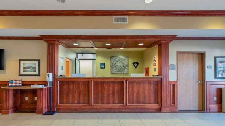 Best Western Plus Butterfield Inn Lobby
