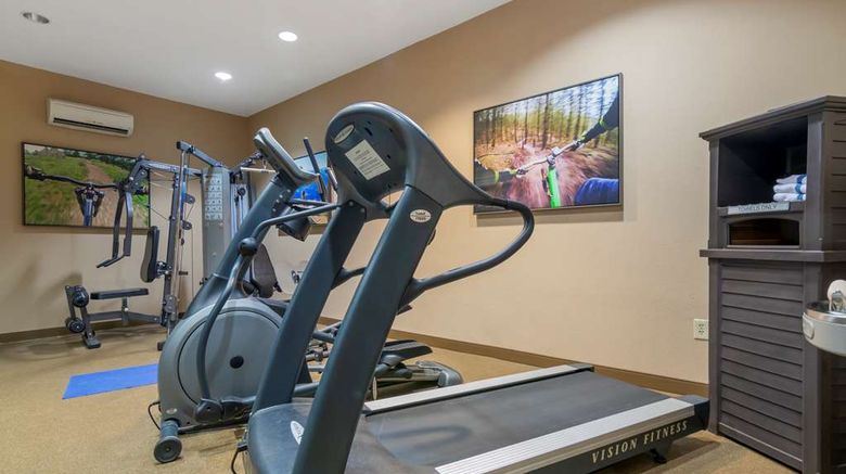 <b>Best Western Plus Butterfield Inn Health</b>. Images powered by <a href="https://iceportal.shijigroup.com/" title="IcePortal" target="_blank">IcePortal</a>.