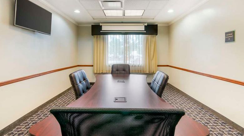 <b>Best Western Plus Olathe Hotel Meeting</b>. Images powered by <a href="https://iceportal.shijigroup.com/" title="IcePortal" target="_blank">IcePortal</a>.