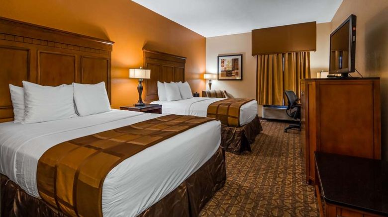 <b>Best Western Plus Midwest Inn & Suites Room</b>. Images powered by <a href="https://iceportal.shijigroup.com/" title="IcePortal" target="_blank">IcePortal</a>.