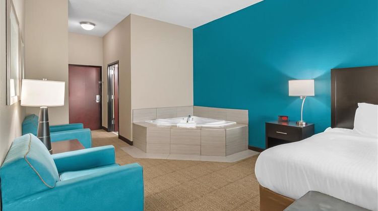 Best Western Plus Hiawatha Hotel Suite