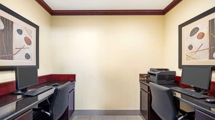Best Western Plus Pratt Other