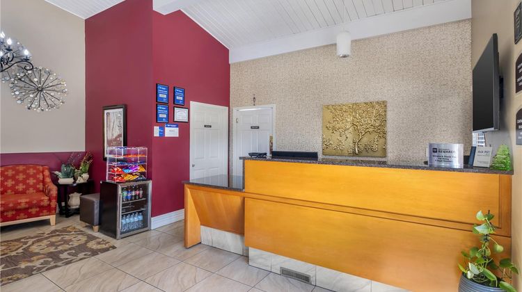 Best Western Winchester Hotel Lobby