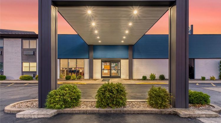 Best Western Shepherdsville Exterior