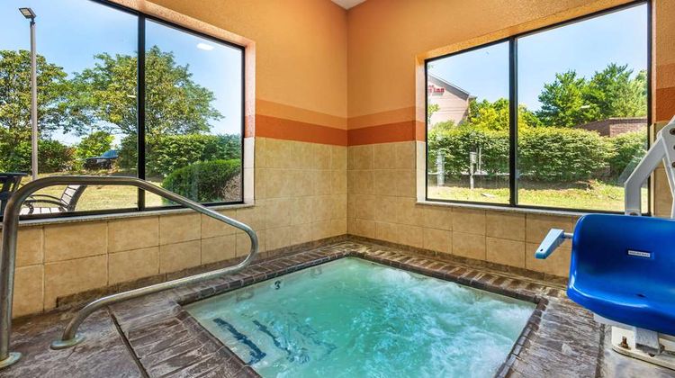 Best Western Plus Georgetown Corporate Pool