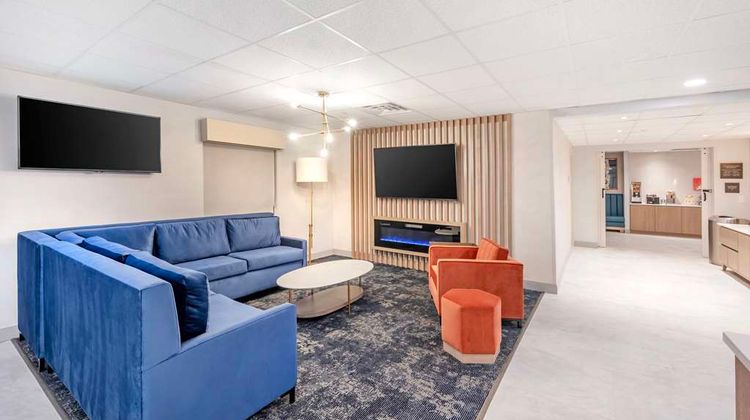Best Western River Cities Lobby