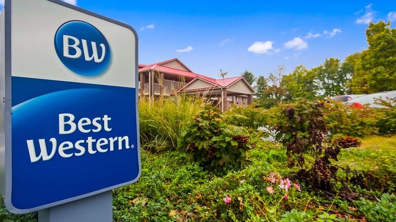 <b>Best Western Paris Inn Exterior</b>. Images powered by <a href="https://iceportal.shijigroup.com/" title="IcePortal" target="_blank">IcePortal</a>.