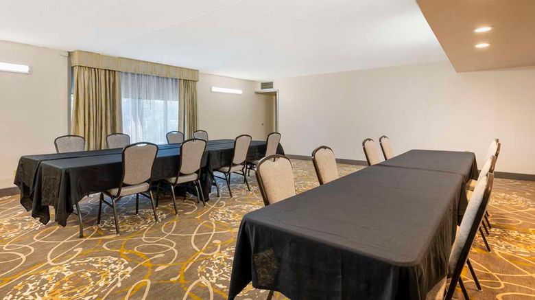 <b>Best Western Ashbury Inn Meeting</b>. Images powered by <a href="https://iceportal.shijigroup.com/" title="IcePortal" target="_blank">IcePortal</a>.