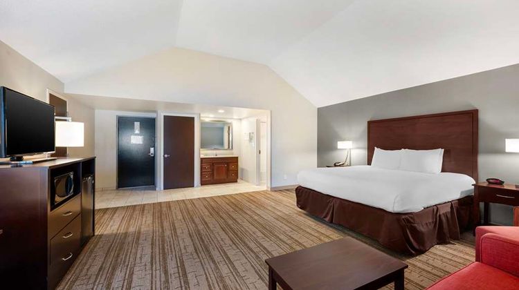 Best Western Ashbury Inn Room