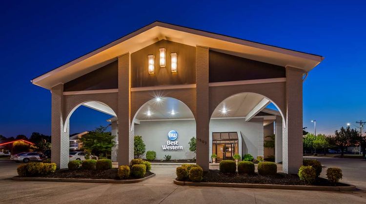 Best Western University Inn Exterior