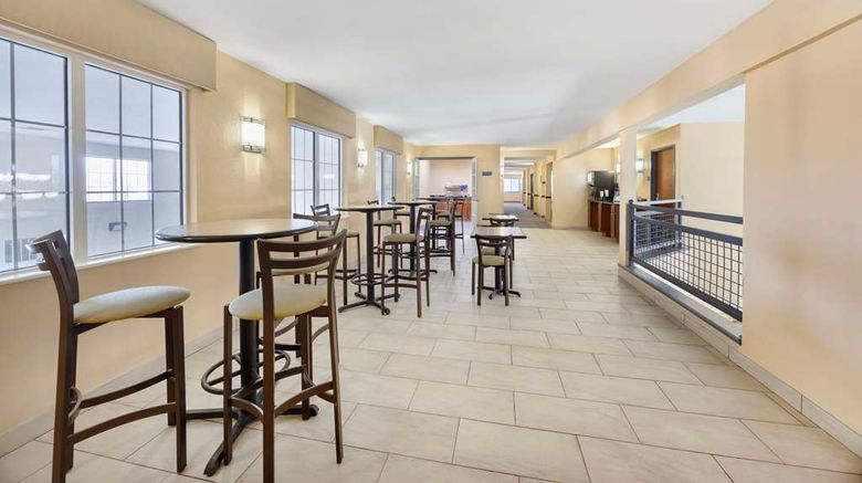 <b>Best Western Central City Restaurant</b>. Images powered by <a href="https://iceportal.shijigroup.com/" title="IcePortal" target="_blank">IcePortal</a>.