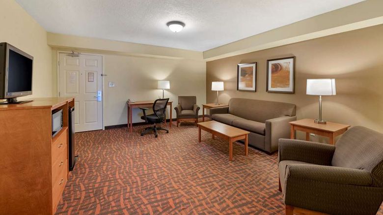 <b>Best Western Louisville East Room</b>. Images powered by <a href="https://iceportal.shijigroup.com/" title="IcePortal" target="_blank">IcePortal</a>.