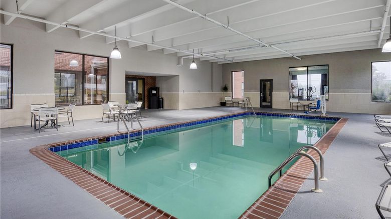<b>Best Western Lake Cumberland Inn Pool</b>. Images powered by <a href="https://iceportal.shijigroup.com/" title="IcePortal" target="_blank">IcePortal</a>.