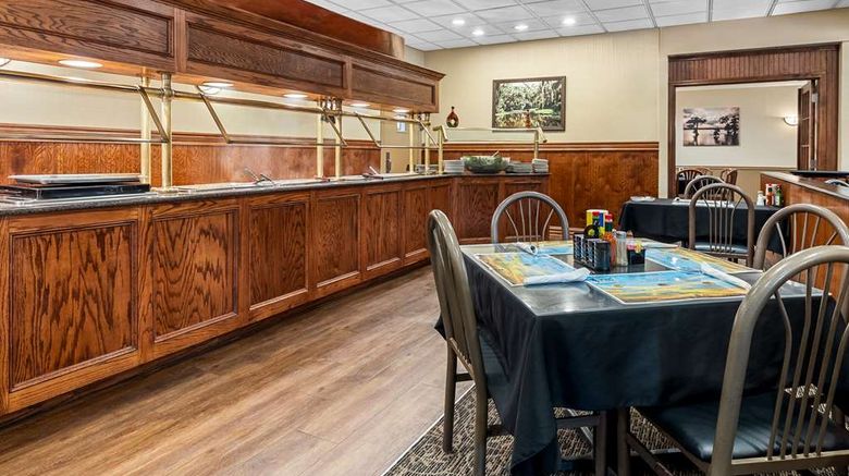 <b>Best Western Forest Inn Restaurant</b>. Images powered by <a href="https://iceportal.shijigroup.com/" title="IcePortal" target="_blank">IcePortal</a>.