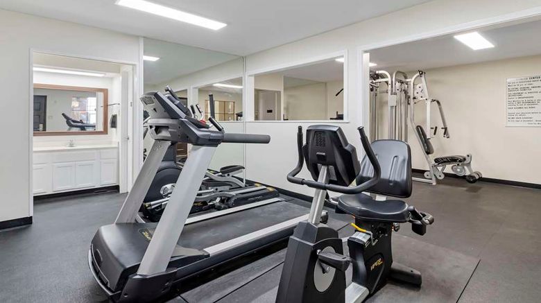 <b>Best Western Inn Suites & Conference Ctr Health</b>. Images powered by <a href="https://iceportal.shijigroup.com/" title="IcePortal" target="_blank">IcePortal</a>.