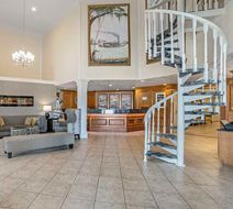 Best Western Plus Westbank Lobby