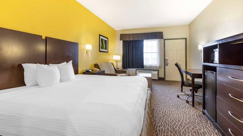 <b>Best Western West Monroe Inn Room</b>. Images powered by <a href="https://iceportal.shijigroup.com/" title="IcePortal" target="_blank">IcePortal</a>.
