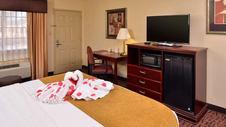 <b>Best Western Eunice Room</b>. Images powered by <a href="https://iceportal.shijigroup.com/" title="IcePortal" target="_blank">IcePortal</a>.