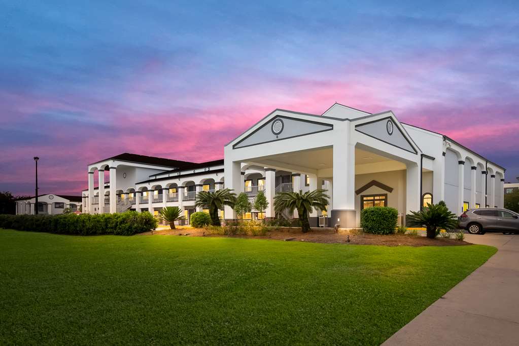 Best Western La Place Inn- First Class La Place, LA Hotels- GDS