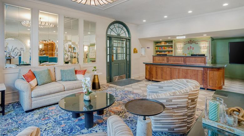 <b>Best Western Plus French Quarter Landmrk Lobby</b>. Images powered by <a href="https://iceportal.shijigroup.com/" title="IcePortal" target="_blank">IcePortal</a>.