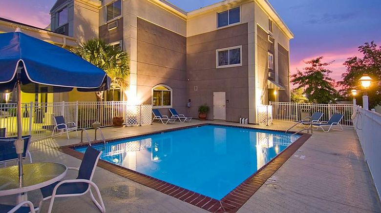 <b>Best Western Plus Slidell Inn Pool</b>. Images powered by <a href="https://iceportal.shijigroup.com/" title="IcePortal" target="_blank">IcePortal</a>.
