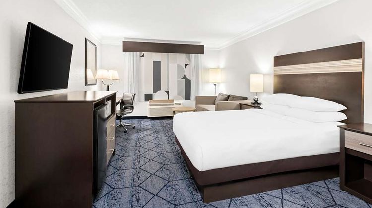 Best Western Plus Slidell Inn Room